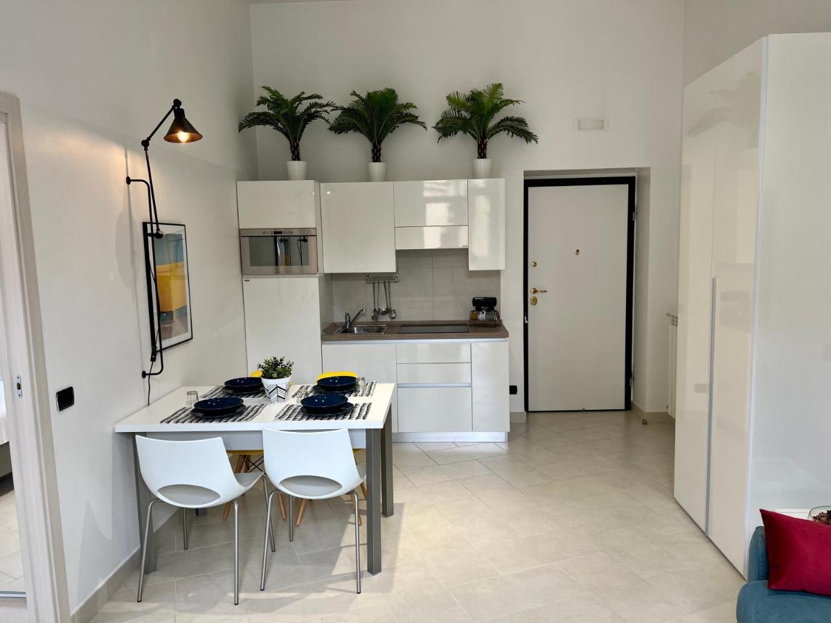 Duomo Inn Apartments Napoli Eksteriør billede